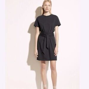 Vince. Short sleeve Self-Tie Dress